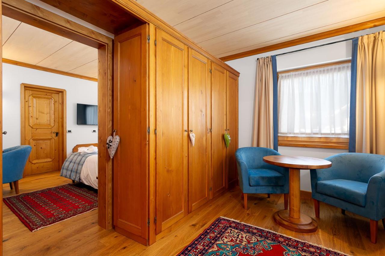 Natale Hotel